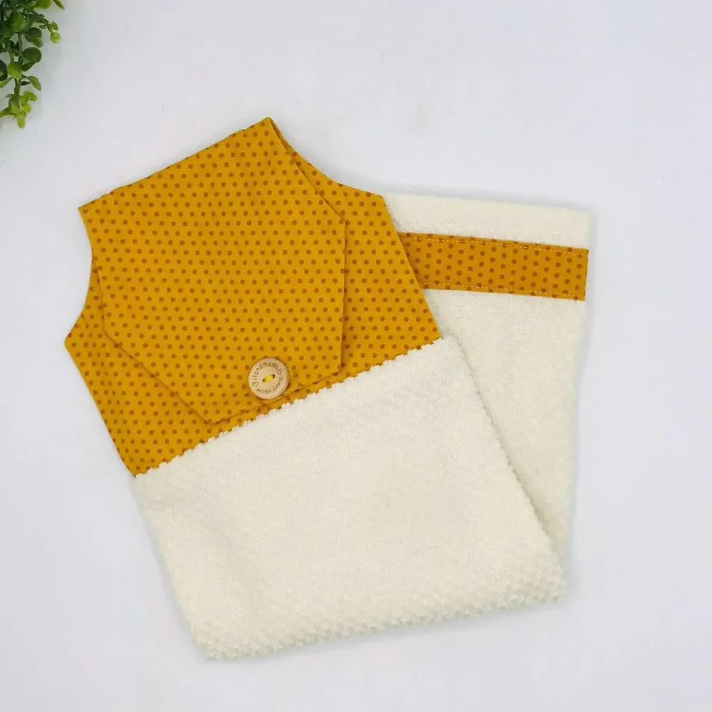 Hanging Kitchen Towel: Burnt Orange Dots, Button Closure